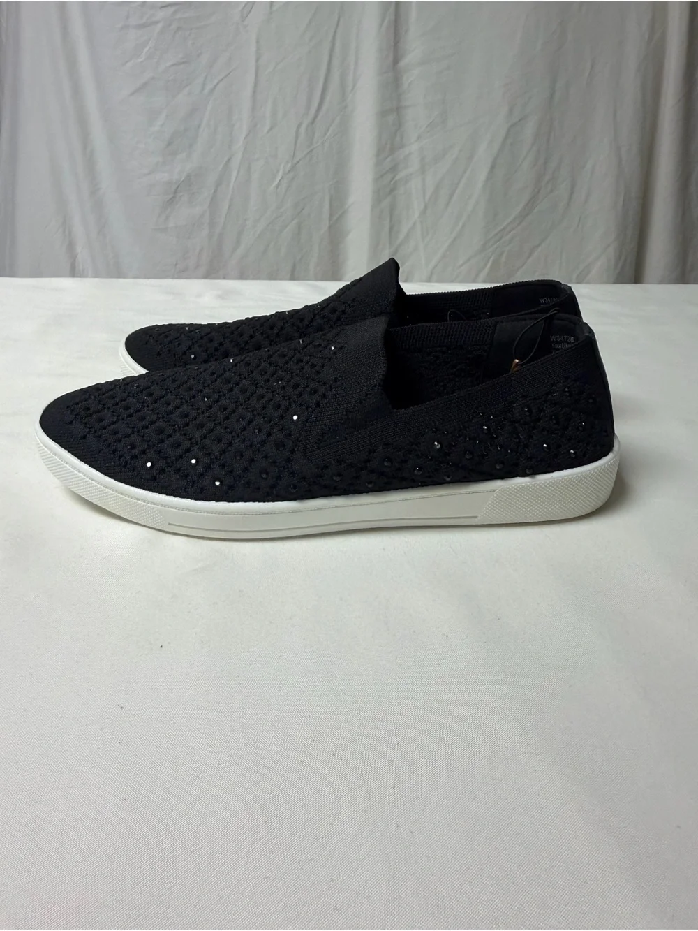 White Mountain nwot white